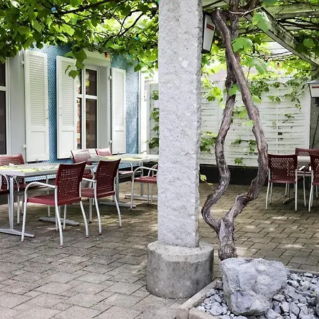 Hotel Loewen